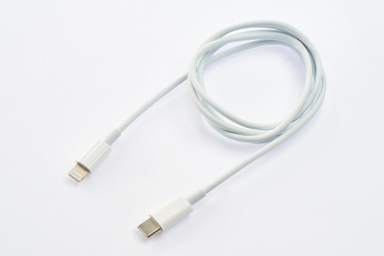 USB 2.0 Type C/Lightning 传输线