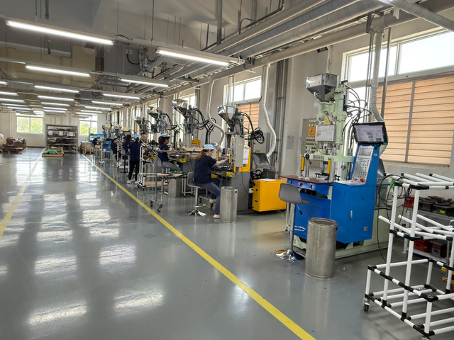 連接器組裝工廠