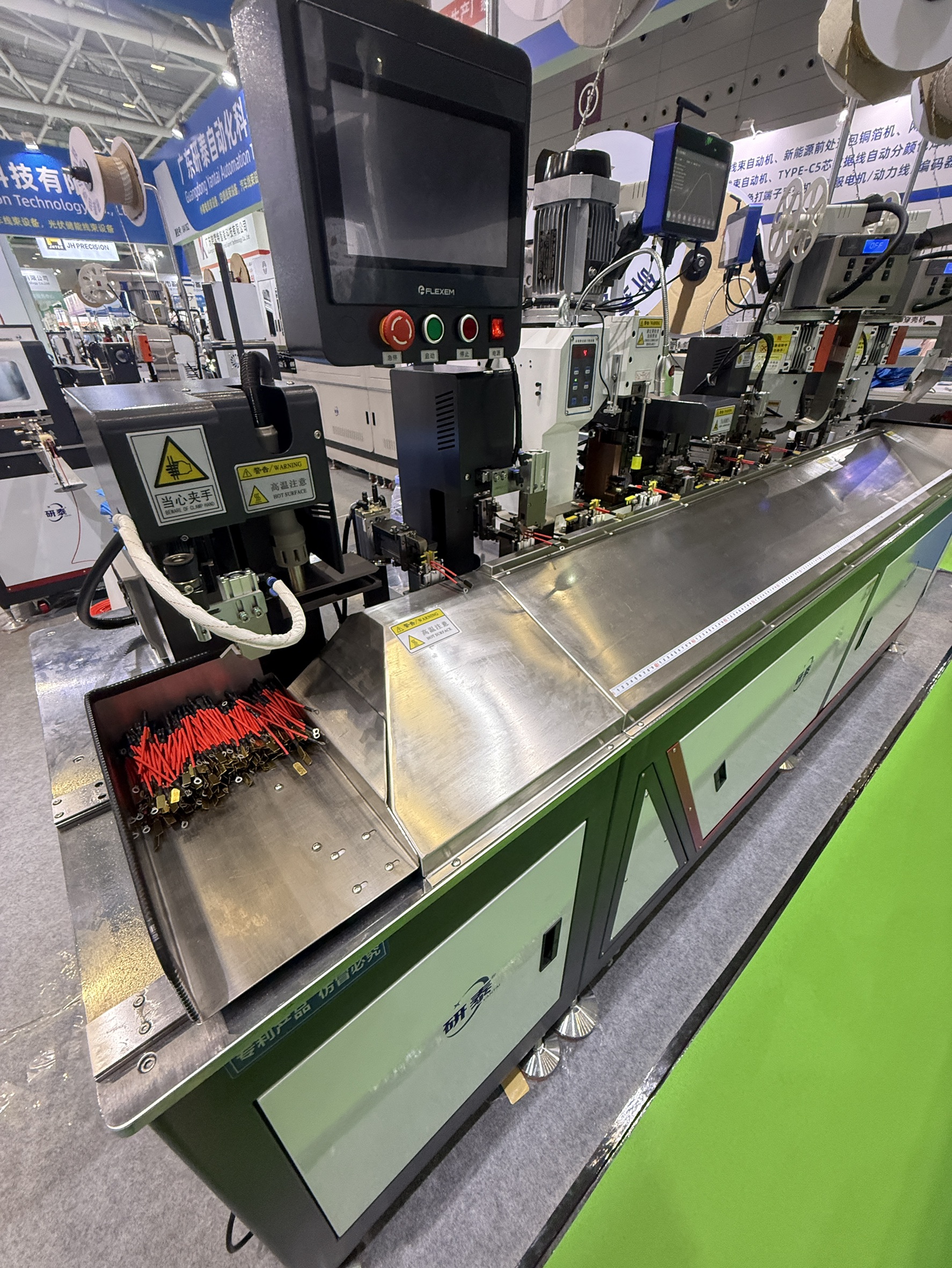 連接器線束加工設備